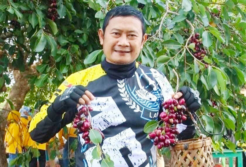 Bupati Yes Ingin Jadikan Kebun Juwet Desa Lopang Menjadi Wisata Baru di Lamongan